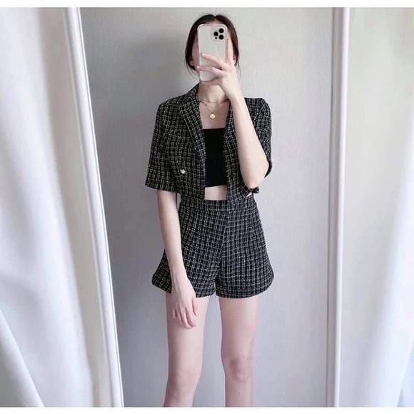 Mix clothing - Picture 4 of 16